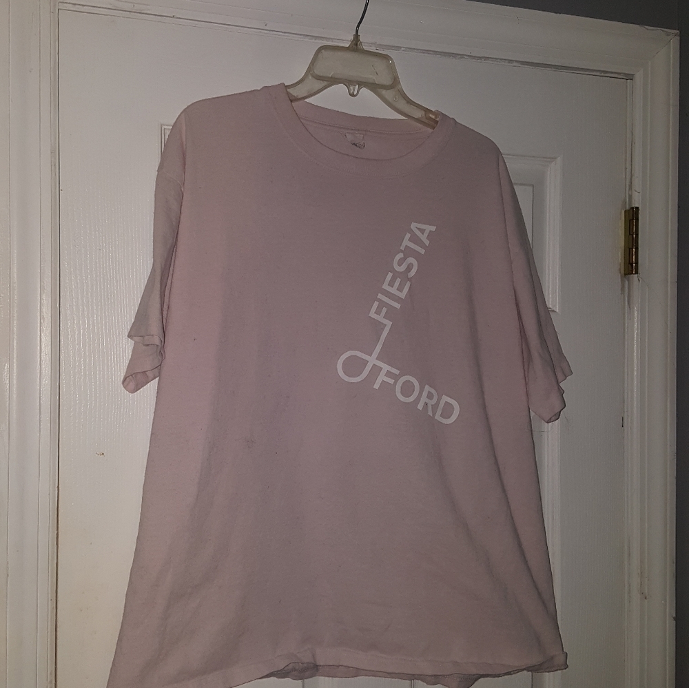 Ford Fiesta tshirt size‎ xl